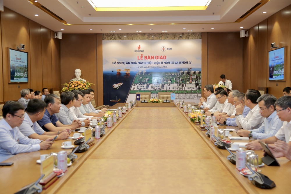 Petrovietnam tiếp nhận bàn giao hồ sơ Dự án Nhà máy Nhiệt điện Ô Môn III và Ô Môn IV Petrovietnam tiếp nhận bàn giao hồ sơ Dự án Nhà máy Nhiệt điện Ô Môn III và Ô Môn IV