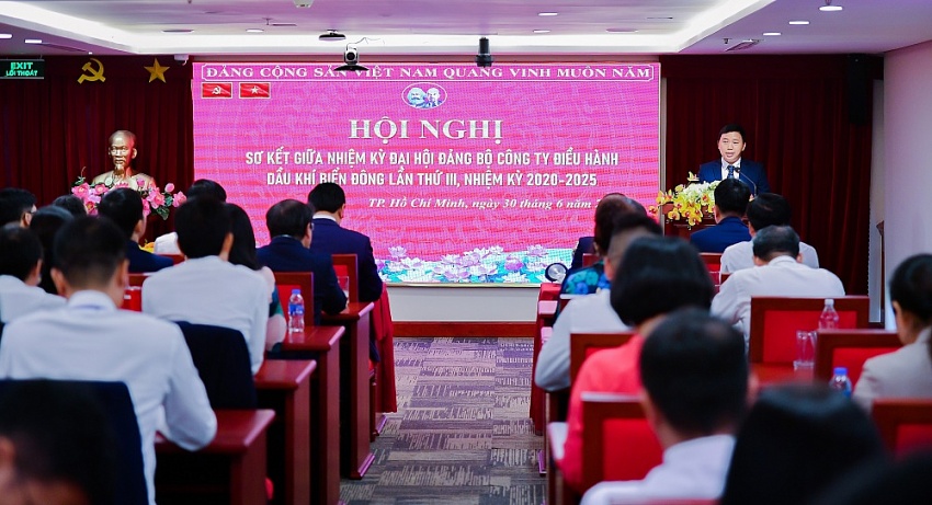 Đảng bộ BIENDONG POC sơ kết nửa đầu nhiệm kỳ: Hoàn thành vượt mức 5/5 chỉ tiêu nhiệm vụ trọng tâm