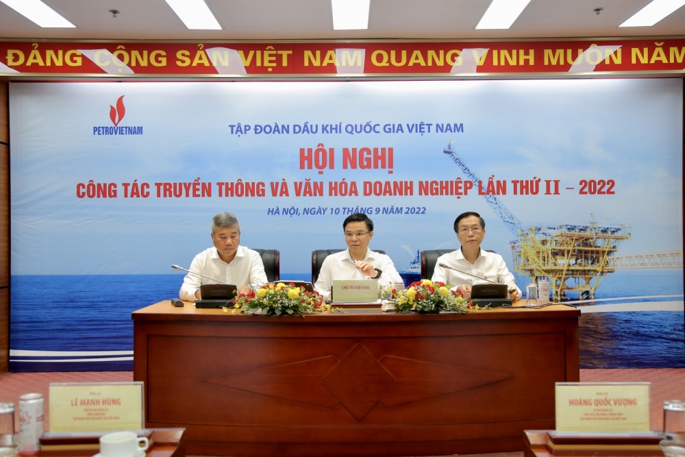 Bài 1: Từ văn hóa dân tộc đến văn hóa dầu khí