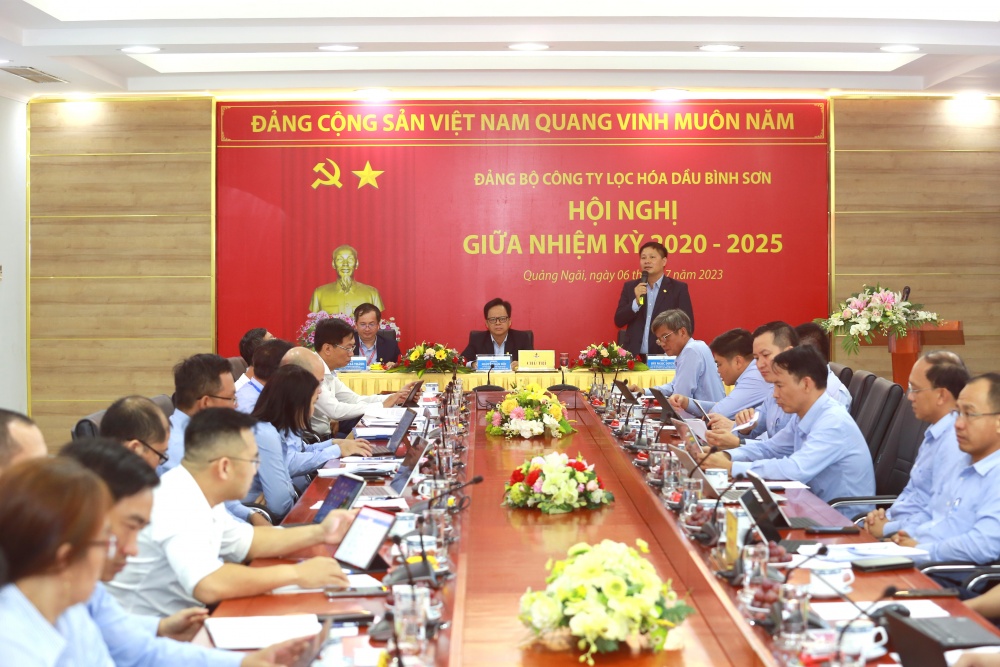 Đảng ủy BSR tổ chức Hội nghị sơ kết giữa nhiệm kỳ 2020-2025