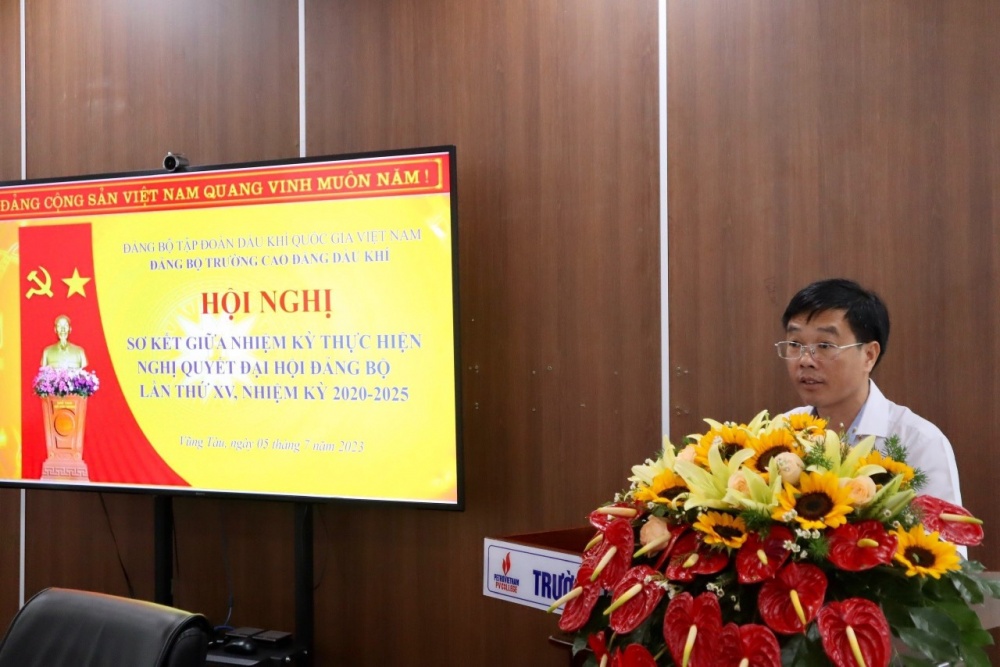 Đảng ủy PVCollege sơ kết giữa nhiệm kỳ 2020-2025