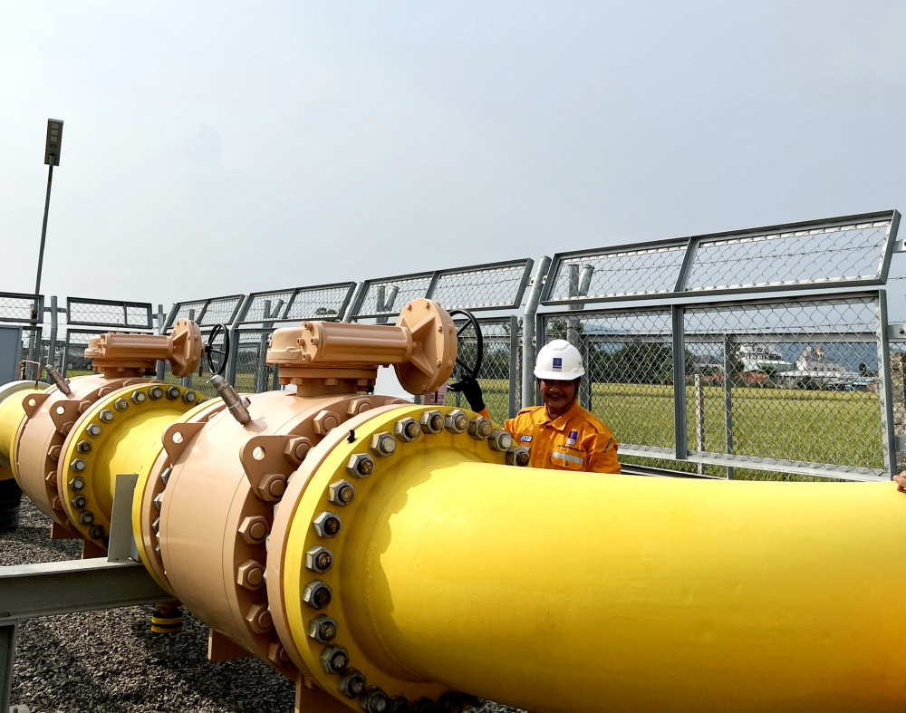 Cận cảnh kho cảng LNG “lịch sử” của Việt Nam