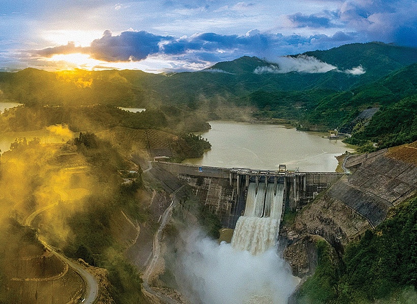 Tấm gương sáng tại Thủy điện Hủa Na Tấm gương sáng tại Thủy điện Hủa Na