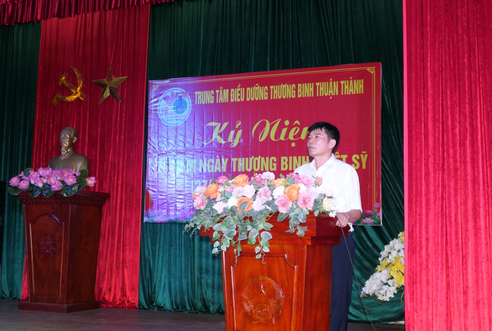 Đoàn công tác Petrovietnam thăm và tặng quà các thương, bệnh binh tại Thuận Thành, Bắc Ninh Đoàn công tác Petrovietnam thăm và tặng quà các thương, bệnh binh tại Thuận Thành, Bắc Ninh