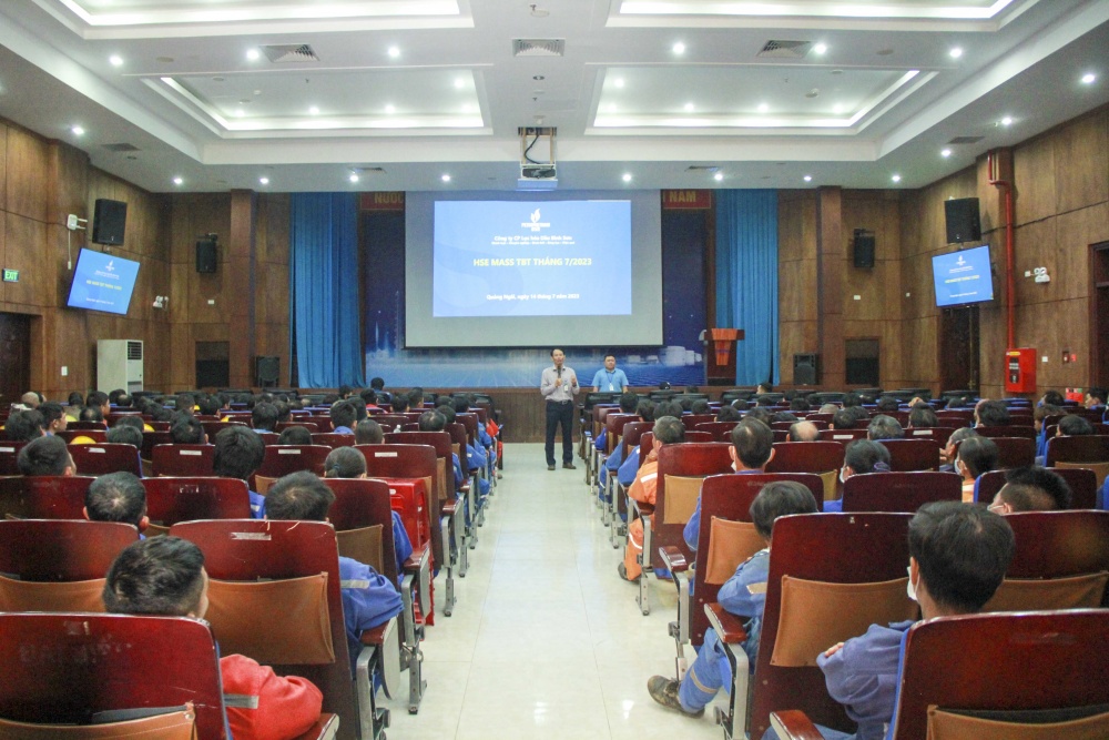 Đẩy mạnh công tác an toàn cho các nhà thầu làm việc tại BSR với phương châm “nhận diện sớm - phòng ngừa xa” Đẩy mạnh công tác an toàn cho các nhà thầu làm việc tại BSR với phương châm “nhận diện sớm - phòng ngừa xa”