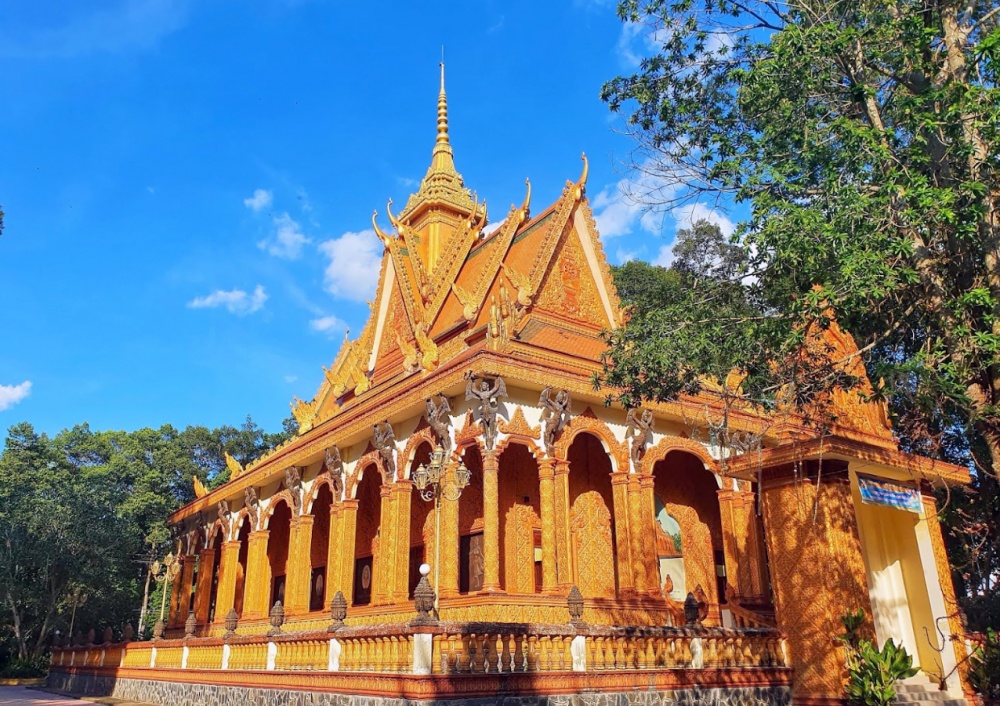 Tận hưởng không gian an yên khi ghé thăm những ngôi chùa ở Vĩnh Long