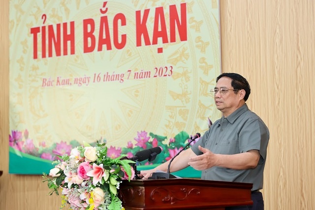 Thủ tướng: Bắc Kạn cần phát huy lợi thế sông hồ, lấy hồ Ba Bể làm trung tâm phát triển du lịch
