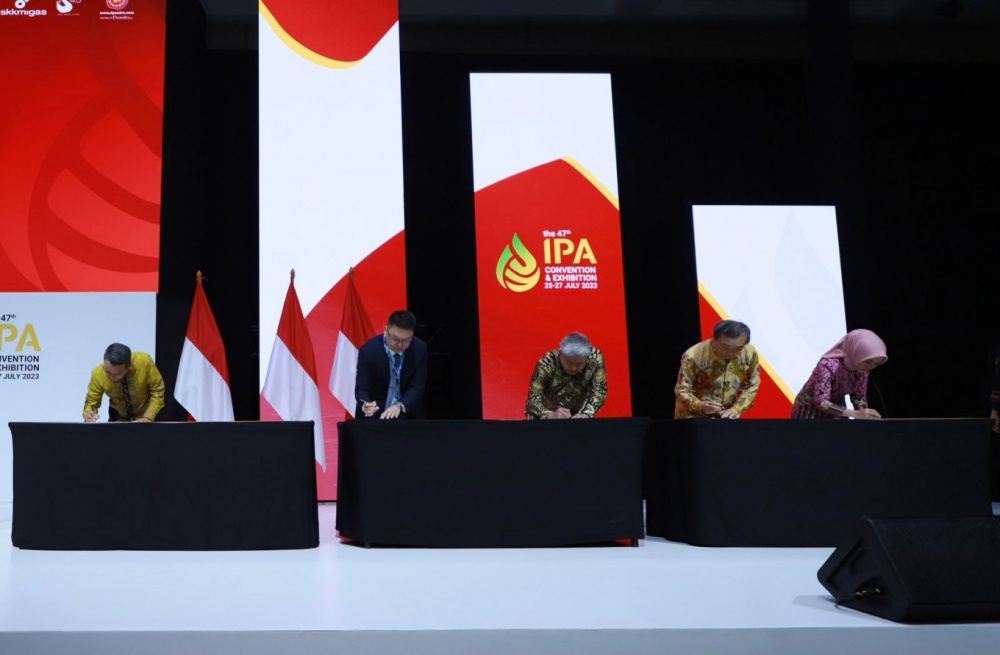Dự án khí của Indonesia tìm được đối tác thân thiết sau nhiều năm bị trì hoãn