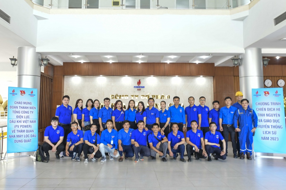 Hành trình đền ơn đáp nghĩa của Đoàn Thanh niên BSR và PV Power về đến huyện Sơn Tây, Quảng Ngãi