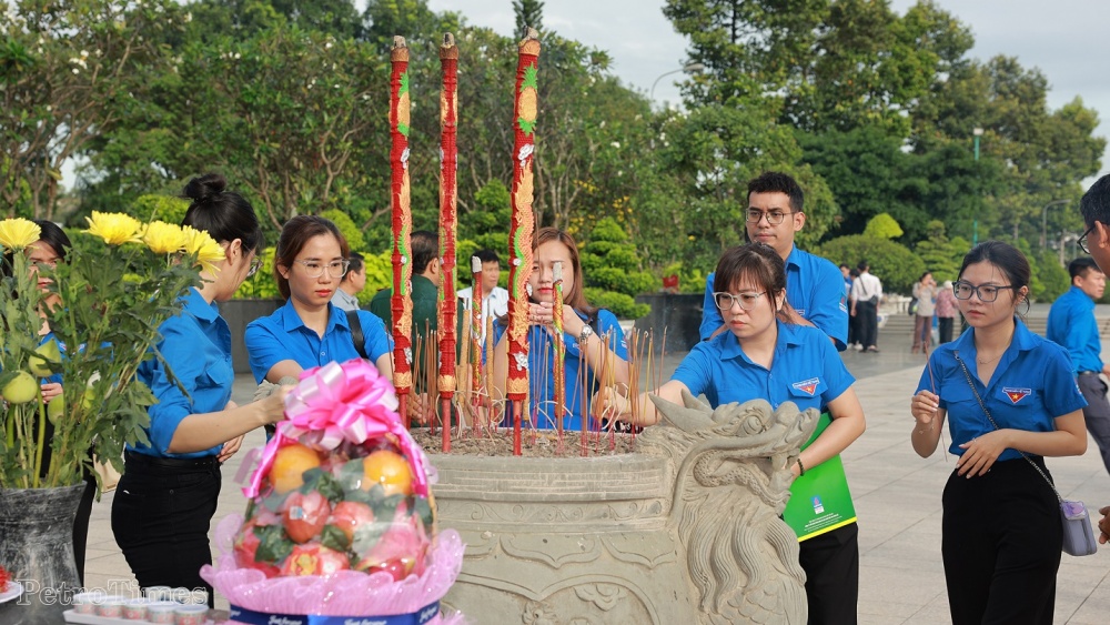 PVFCCo tổ chức nhiều hoạt động ý nghĩa nhân kỷ niệm Ngày Thương binh - Liệt sĩ 27/7
