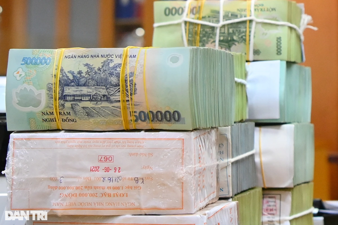 Hết thời đỉnh cao, lợi nhuận nhiều ngân hàng giảm sâu - 1 Hết thời đỉnh cao, lợi nhuận nhiều ngân hàng giảm sâu - 1