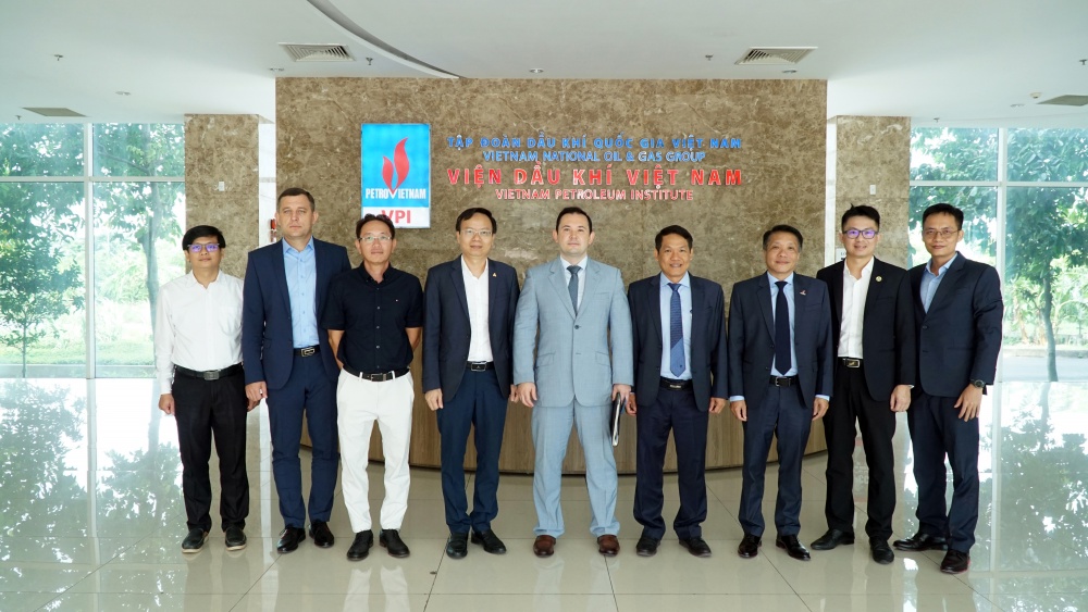PVU và HCMUT trao đổi hợp tác với Công ty Zarubezhneft EP Vietnam PVU và HCMUT trao đổi hợp tác với Công ty Zarubezhneft EP Vietnam