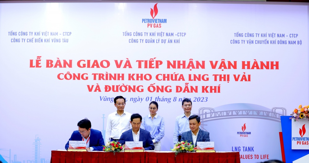Ký kết bàn giao hiện trạng công trình Đường ống dẫn khí LNG Thị Vải – Phú Mỹ cho Công ty Vận chuyển khí Đông Nam Bộ Ký kết bàn giao hiện trạng công trình Đường ống dẫn khí LNG Thị Vải – Phú Mỹ cho Công ty Vận chuyển khí Đông Nam Bộ