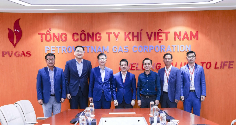 Lãnh đạo PV GAS và lãnh đạo Samsung C&T nhất trí nỗ lực thúc đẩy hợp tác, tương xứng với tiềm năng và nhu cầu của mỗi bên Lãnh đạo PV GAS và lãnh đạo Samsung C&T nhất trí nỗ lực thúc đẩy hợp tác, tương xứng với tiềm năng và nhu cầu của mỗi bên