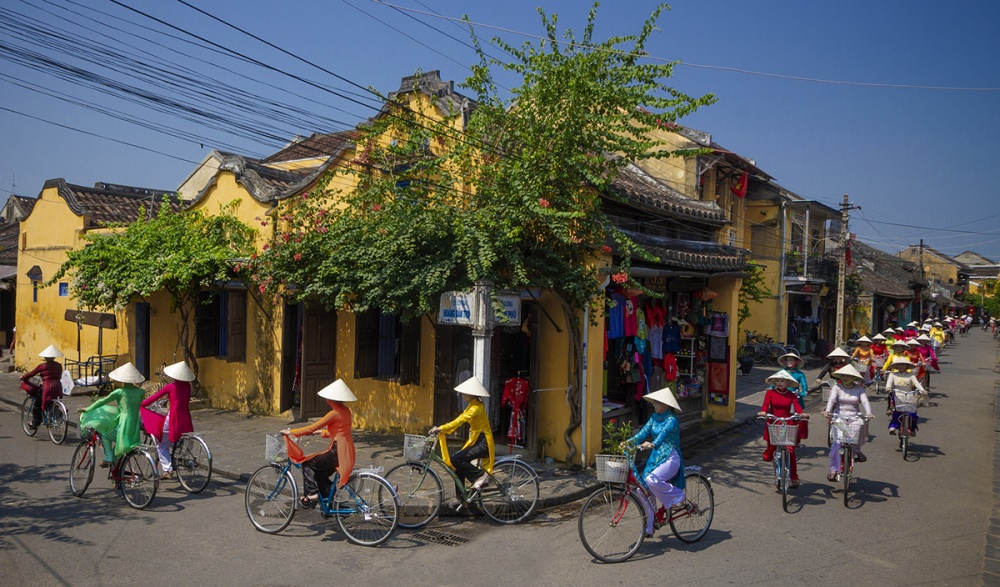 Theo Travel+Leisure khám phá những hoạt động thú vị nhất ở Đà Nẵng và Hội An
