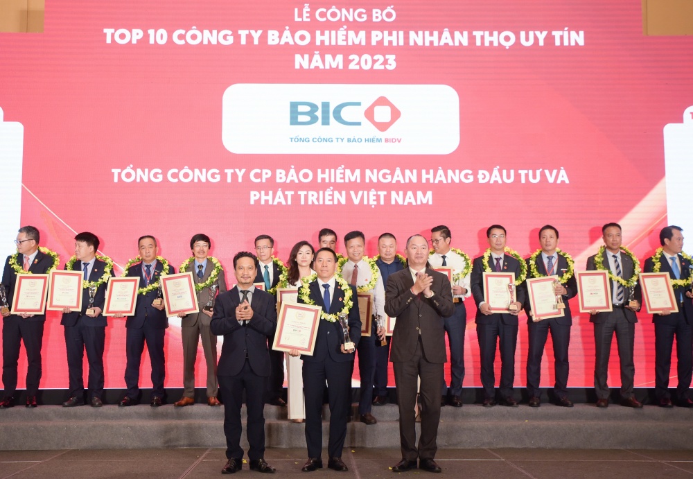 BIC lần thứ 8 liên tiếp lọt Top 10 công ty bảo hiểm phi nhân thọ uy tín nhất Việt Nam BIC lần thứ 8 liên tiếp lọt Top 10 công ty bảo hiểm phi nhân thọ uy tín nhất Việt Nam