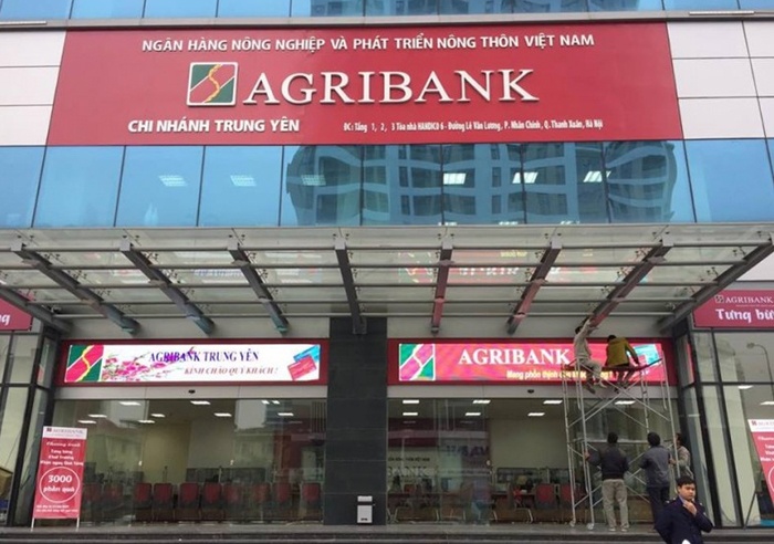 Tin ngân hàng ngày 11/8: Yêu cầu NHNN điều hành quyết liệt để tiếp tục giảm mặt bằng lãi suất Tin ngân hàng ngày 11/8: Yêu cầu NHNN điều hành quyết liệt để tiếp tục giảm mặt bằng lãi suất