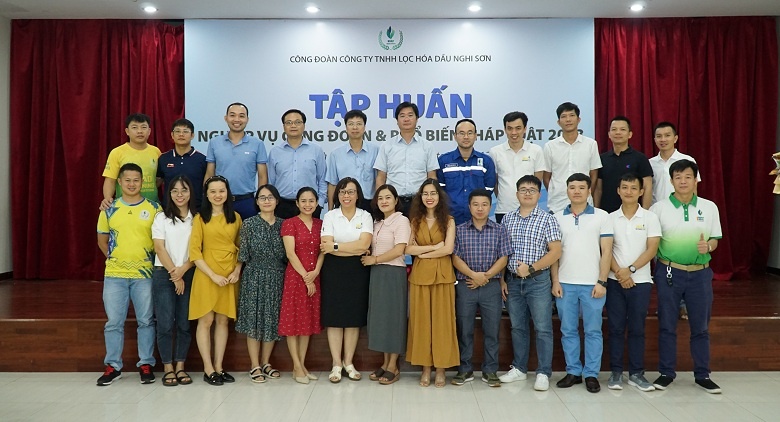 Công đoàn NSRP tổ chức tập huấn nghiệp vụ công đoàn và phổ biến pháp luật 2023