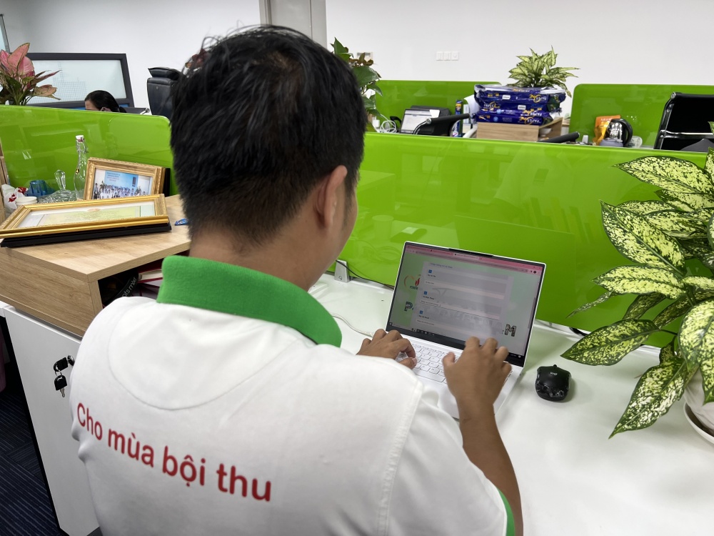 Hơn 2.500 cán bộ, nhân viên, người lao động tham gia cuộc thi Hơn 2.500 cán bộ, nhân viên, người lao động tham gia cuộc thi