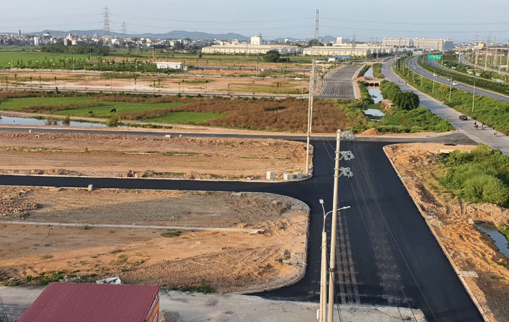 Tin bất động sản ngày 15/8: Bắc Giang sắp đấu giá 65 lô đất, khởi điểm cao nhất 3 tỷ đồng/lô