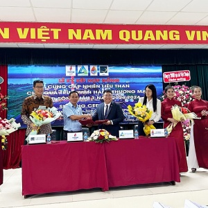 Ký kết hợp đồng cung cấp nhiên liệu than cho NMNĐ Sông Hậu 1