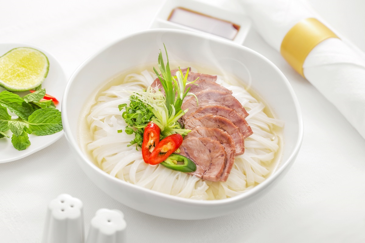 TasteAtlas giới thiệu những món sợi phổ biến nhất của Việt Nam