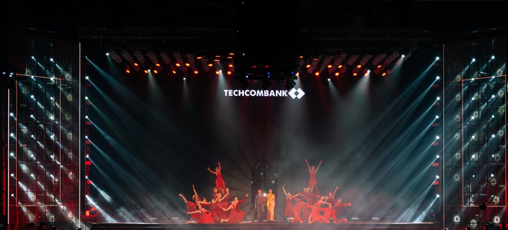 Đêm nhạc “Thời khắc giao thời”: Đại nhạc hội đỉnh cao cho hành trình vươn tầm 10 năm Techcombank Priority