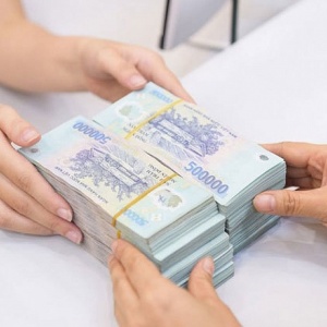 Tin tức kinh tế ngày 22/8: Tín dụng 7 tháng đầu năm tăng trưởng âm