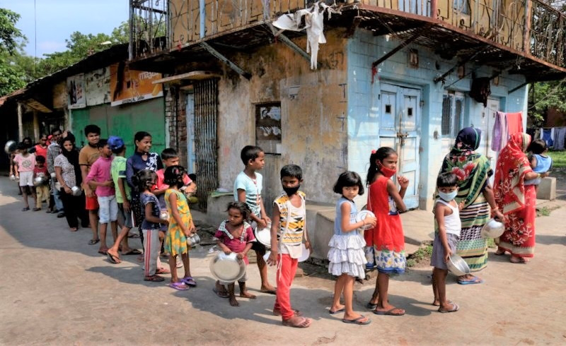 ADB: Khủng hoảng vật giá leo thang làm xói mòn tiến bộ trong xóa nghèo ở châu Á - Thái Bình Dương