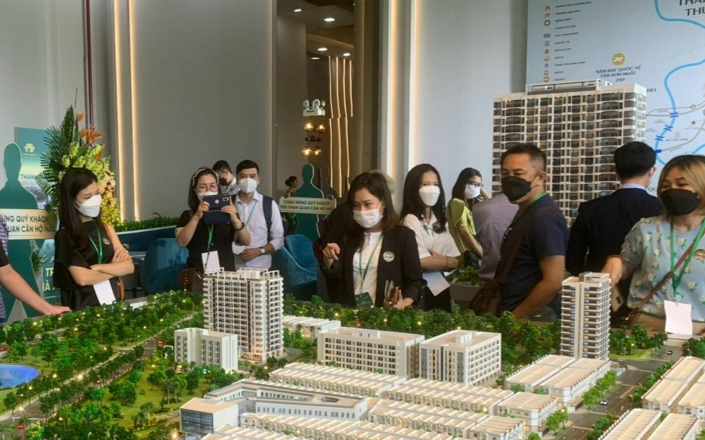 Bộ Xây dựng trình hai phương án về giao dịch bất động sản qua sàn Bộ Xây dựng trình hai phương án về giao dịch bất động sản qua sàn