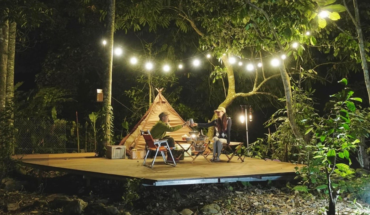 Tổng hợp các khu Glamping được nhiều người lựa chọn “rủ nhau đi trốn” tại Thái Nguyên Tổng hợp các khu Glamping được nhiều người lựa chọn “rủ nhau đi trốn” tại Thái Nguyên