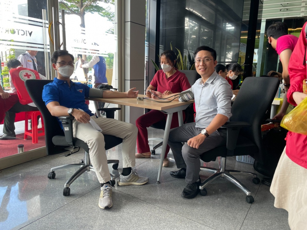 Đoàn Thanh niên PVEP tổ chức chương trình Hiến máu tình nguyện “Trao giọt hồng - Trao yêu thương” năm 2023