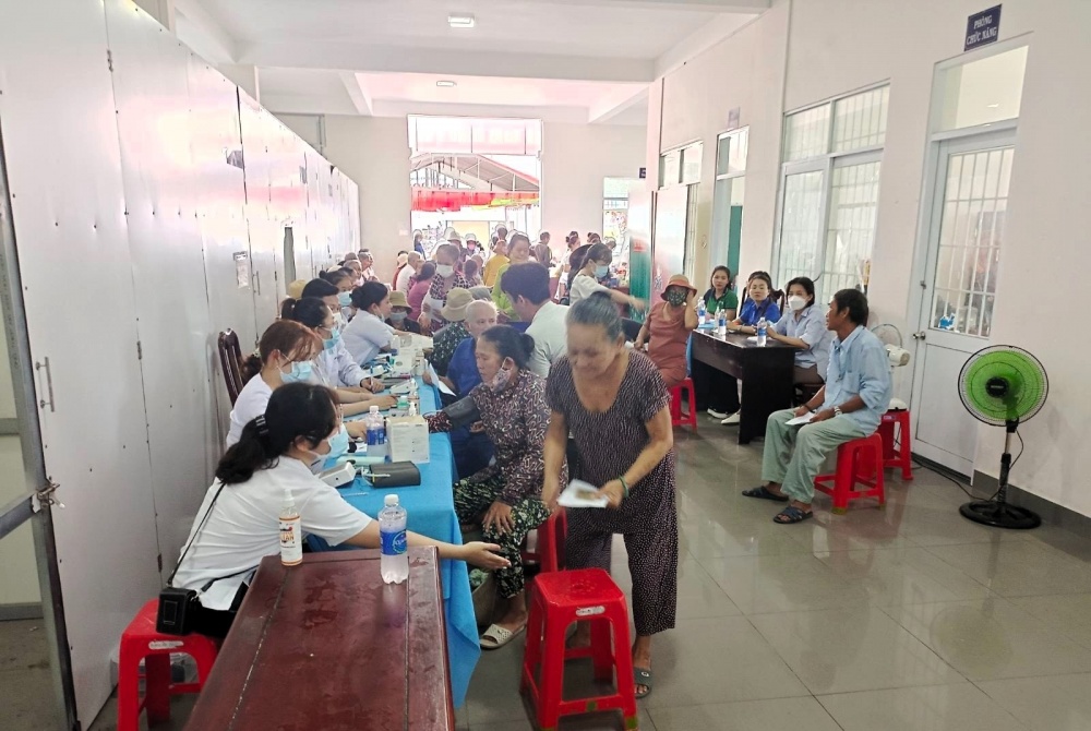 PTSC thực hiện an sinh xã hội tại thị trấn Long Hải