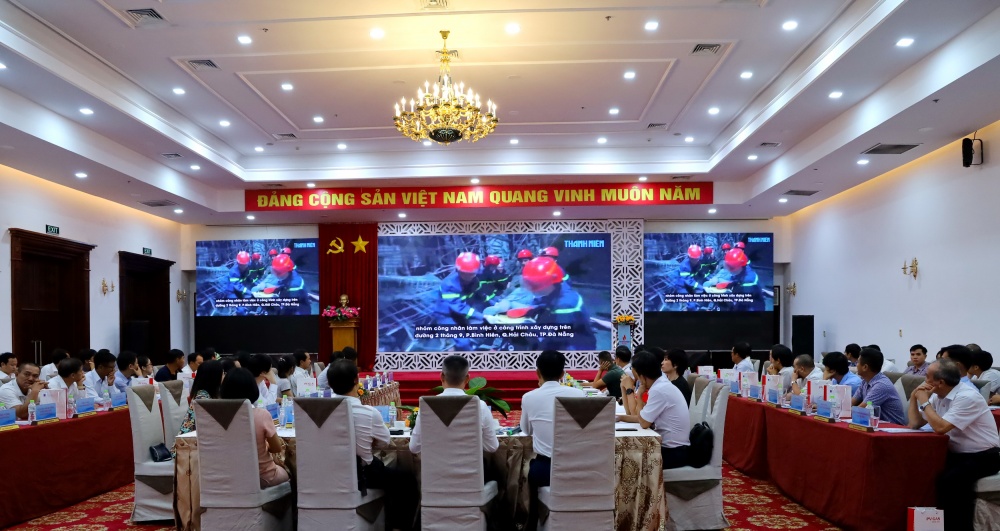 Hội thảo “An toàn nhà thầu năm 2023” cập nhật và nâng cao nhận thức cũng như đánh giá về công tác an toàn trong năm vừa qua Hội thảo “An toàn nhà thầu năm 2023” cập nhật và nâng cao nhận thức cũng như đánh giá về công tác an toàn trong năm vừa qua