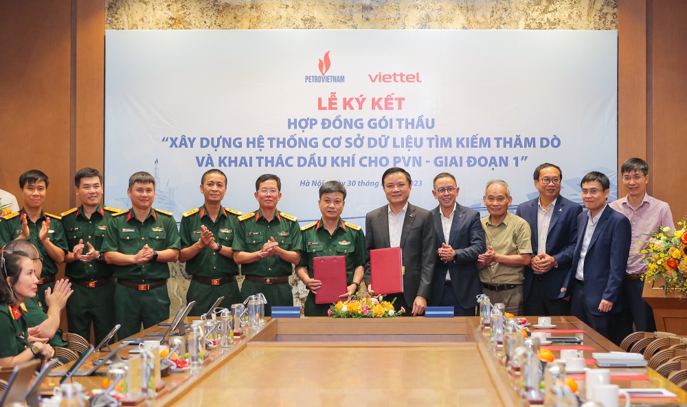 Petrovietnam và Viettel ký kết hợp đồng xây dựng cơ sở dữ liệu tìm kiếm, thăm dò, khai thác dầu khí
