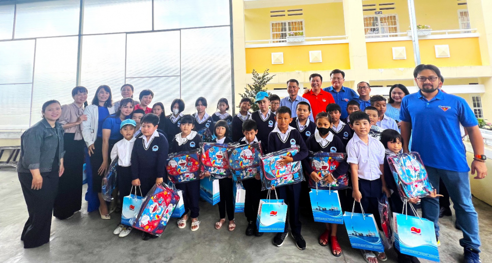 Đoàn Thanh niên và Ban Nữ công Vietsovpetro tập huấn nghiệp vụ kết hợp an sinh xã hội tại Lâm Đồng Đoàn Thanh niên và Ban Nữ công Vietsovpetro tập huấn nghiệp vụ kết hợp an sinh xã hội tại Lâm Đồng
