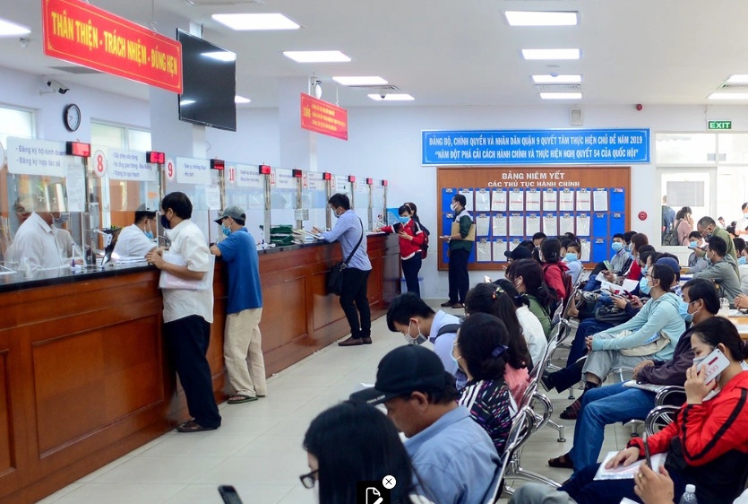 Cán bộ thuộc diện tinh giản biên chế được hưởng nhiều ưu đãi khi nghỉ việc (Ảnh minh họa: Phạm Nguyễn). Cán bộ thuộc diện tinh giản biên chế được hưởng nhiều ưu đãi khi nghỉ việc (Ảnh minh họa: Phạm Nguyễn).