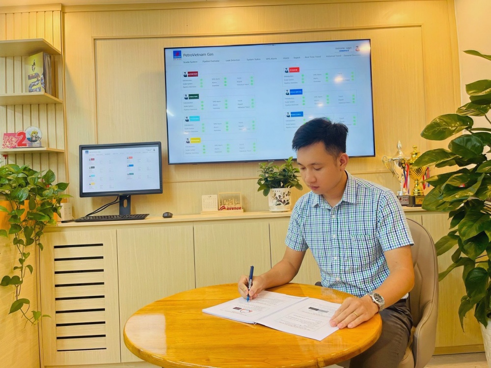 Kỹ sư Trần Anh Khoa: “Không để bị lùi lại phía sau”