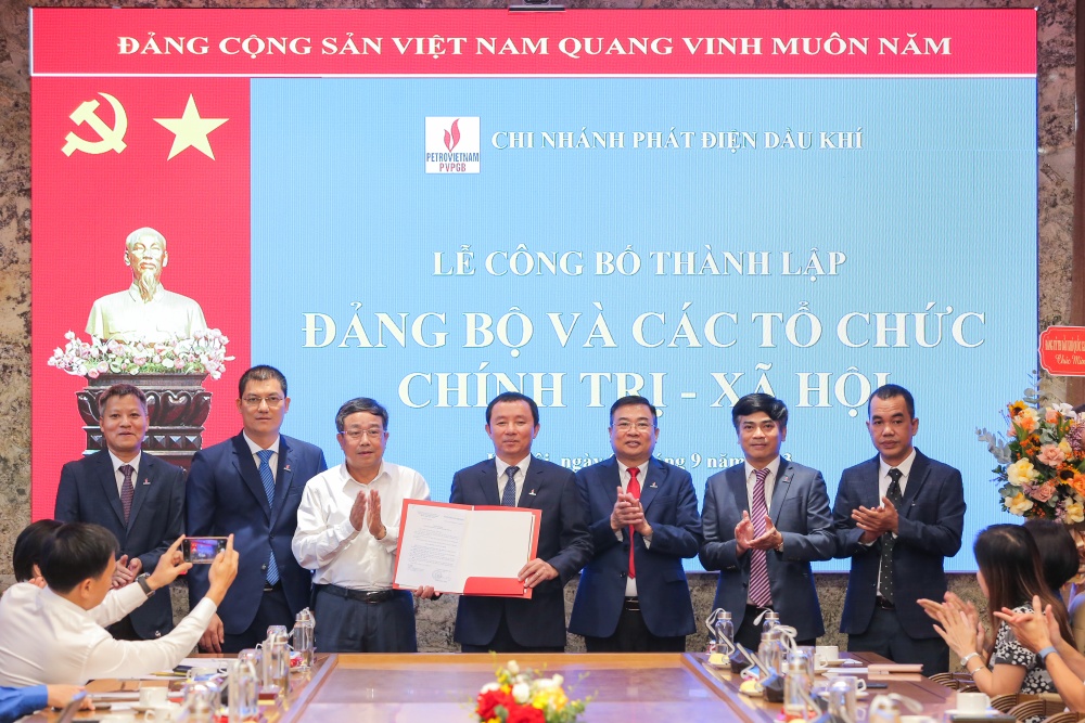 Công bố quyết định thành lập Đảng bộ, Công đoàn và Đoàn Thanh niên Chi nhánh Phát điện Dầu khí