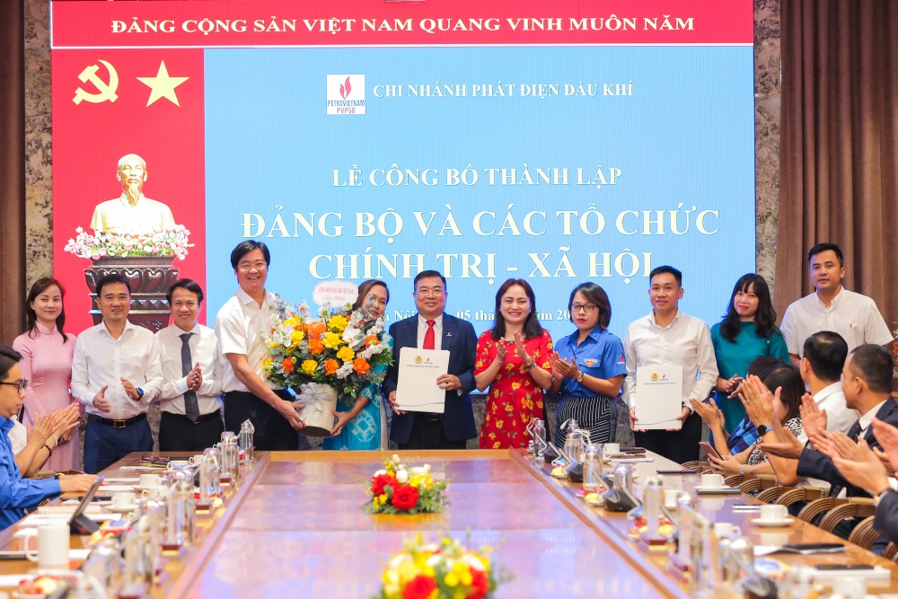 Công bố quyết định thành lập Đảng bộ, Công đoàn và Đoàn Thanh niên Chi nhánh Phát điện Dầu khí