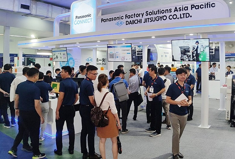 Hơn 300 thương hiệu góp mặt tại Triển lãm điện tử quốc tế NEPCON Vietnam 2023