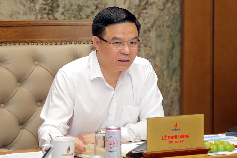 Tổng giám đốc Petrovietnam Lê Mạnh Hùng chủ trì giao ban Tổng giám đốc Petrovietnam Lê Mạnh Hùng chủ trì giao ban