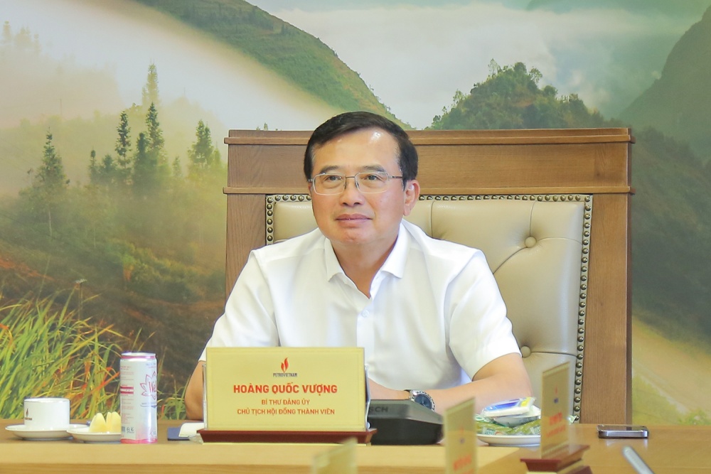 Chủ tịch HĐTV Petrovietnam Hoàng Quốc Vượng phát biểu chỉ đạo Chủ tịch HĐTV Petrovietnam Hoàng Quốc Vượng phát biểu chỉ đạo