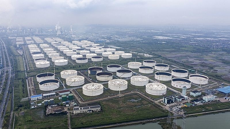 Sản lượng lọc dầu của Trung Quốc tăng lên mức kỷ lục Sản lượng lọc dầu của Trung Quốc tăng lên mức kỷ lục