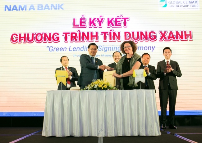 Tin ngân hàng tuần qua: Dùng ứng dụng dữ liệu quốc gia về dân cư giảm rủi ro khi cho vay Tin ngân hàng tuần qua: Dùng ứng dụng dữ liệu quốc gia về dân cư giảm rủi ro khi cho vay