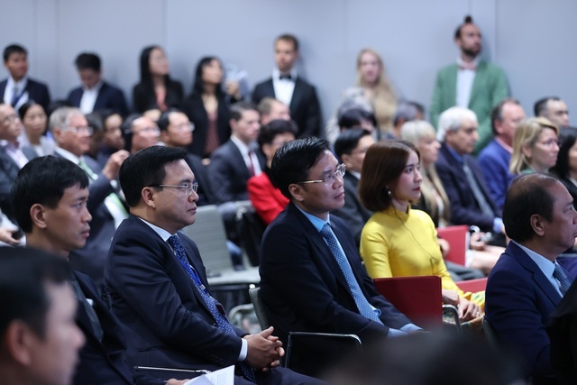 Thủ tướng kỳ vọng doanh nghiệp Việt Nam - Hoa Kỳ tiếp tục hợp tác, mang lại lợi ích cho quốc gia và người dân 2 nước Thủ tướng kỳ vọng doanh nghiệp Việt Nam - Hoa Kỳ tiếp tục hợp tác, mang lại lợi ích cho quốc gia và người dân 2 nước