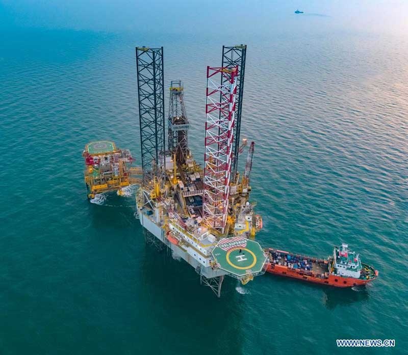 Trung Quốc tăng tốc khai thác dầu thô