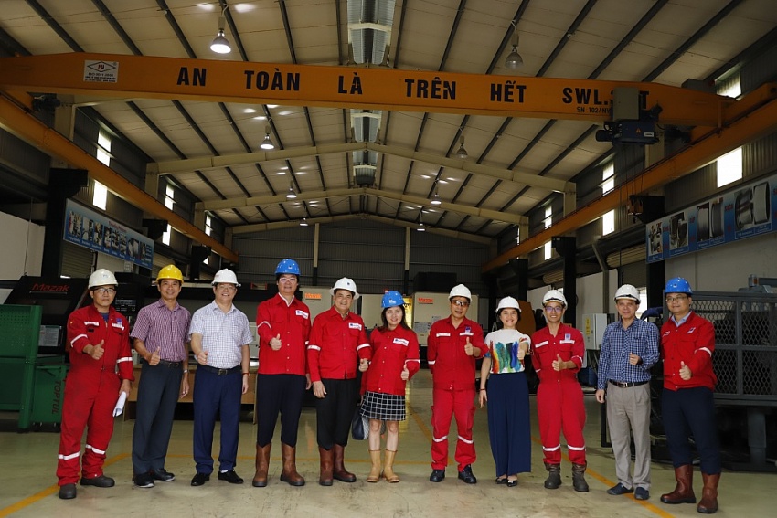Lãnh đạo Công đoàn DKVN thăm thực tế các sáng kiến của PV Drilling Lãnh đạo Công đoàn DKVN thăm thực tế các sáng kiến của PV Drilling