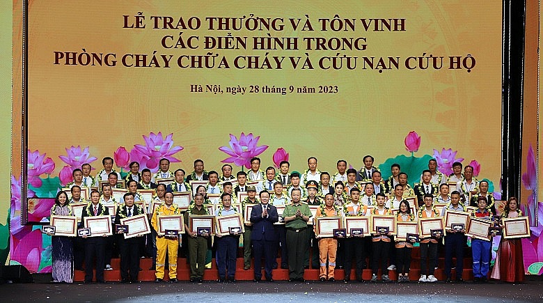 Phát động toàn dân tham gia phòng cháy chữa cháy
