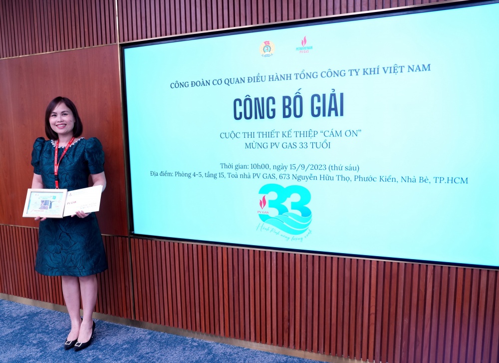 H4. Chị Trần Lê Na nhận giải Đặc biệt của Cuộc thi Thiết kế thiệp Cảm ơn của Công đoàn CQĐH PV GAS